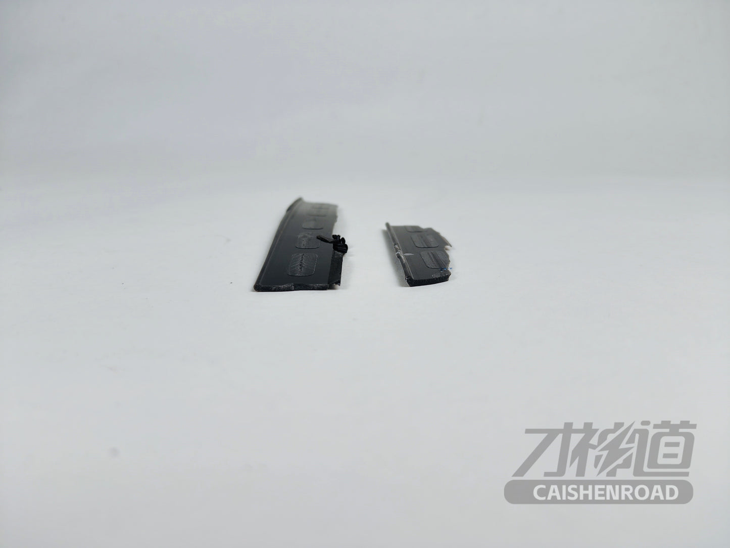 Xiaomi SU7 Standard Edition Structural adhesive between cell and upper cover