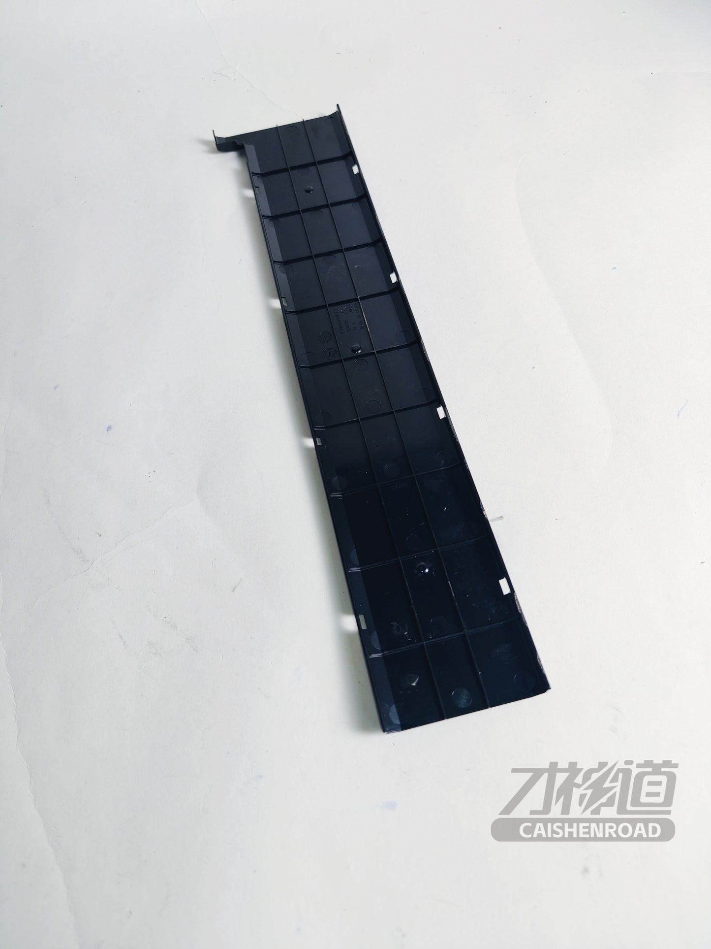 Xiaomi SU7 Standard Edition Module insulation upper cover (black)