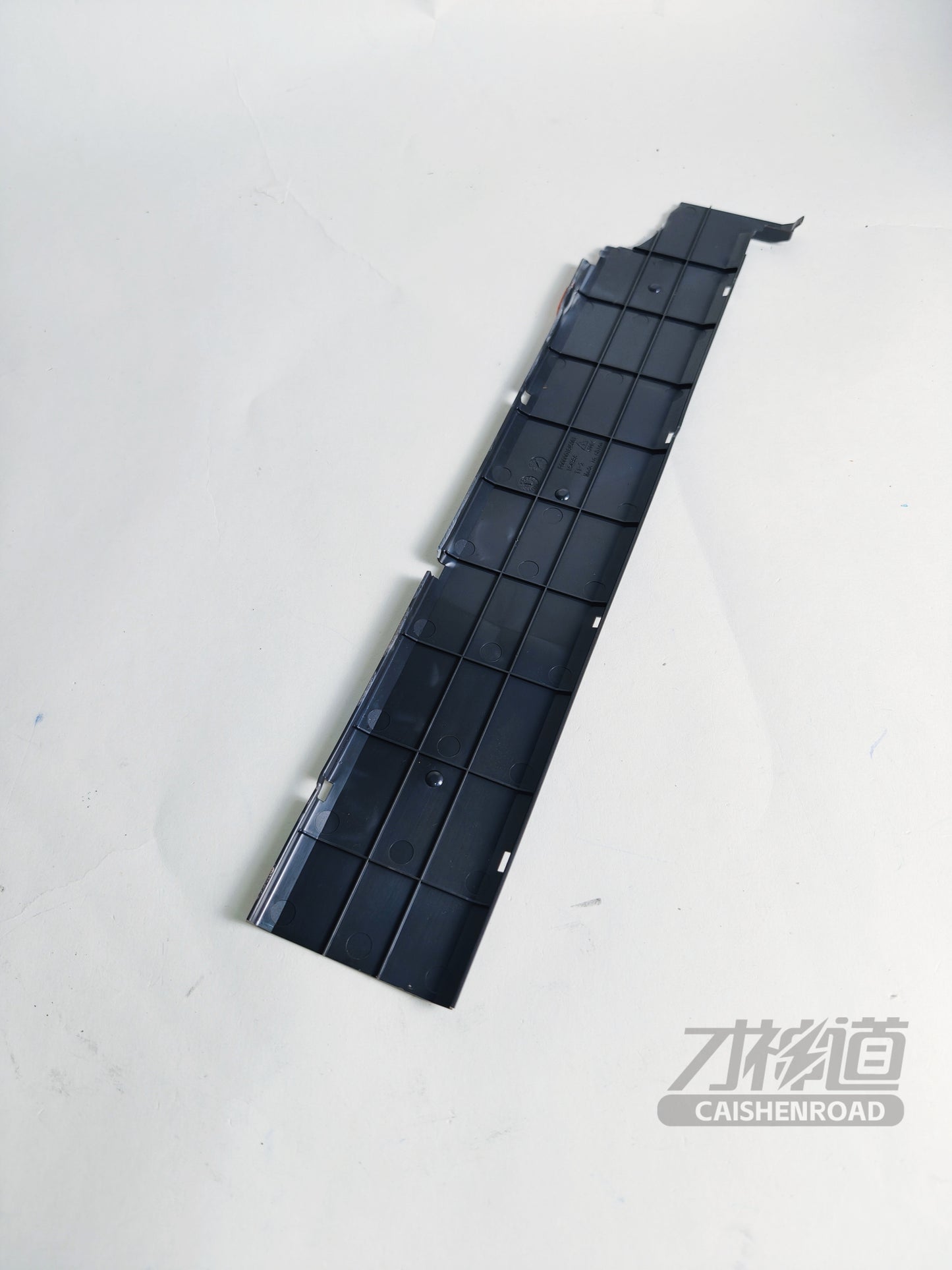 Xiaomi SU7 Standard Edition Module insulation upper cover (dark gray)