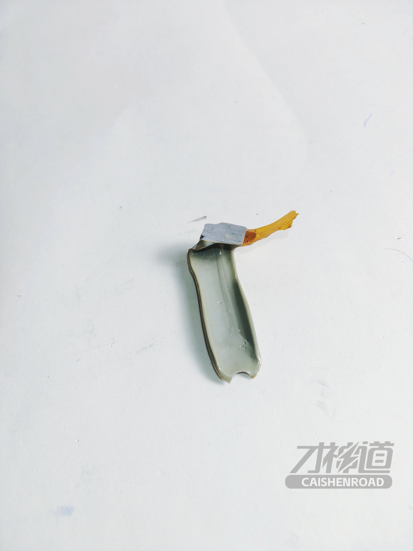 Xiaomi SU7 Standard Edition Enclosure crossbeam L-angle tape-fixed structural adhesive
