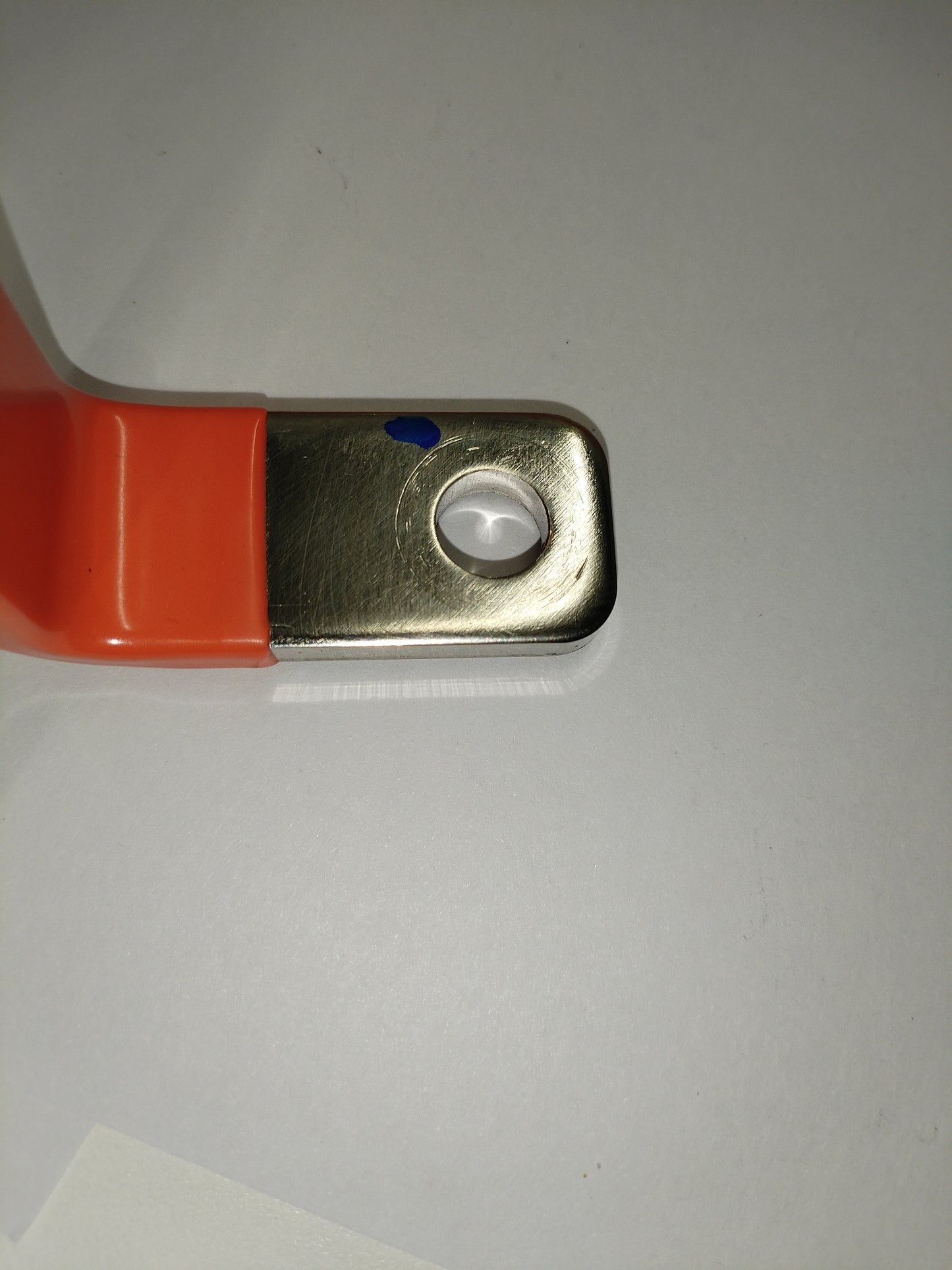 XIAOMI SU7 PRO Connect the battery output terminal of the battery row+