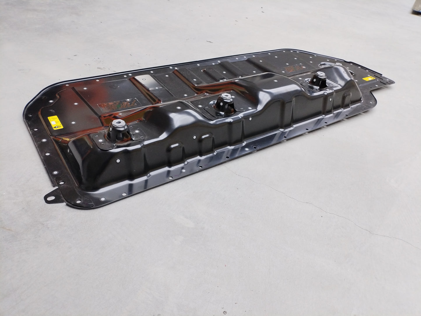 XIAOMI SU7 PRO Upper cover of maintenance port