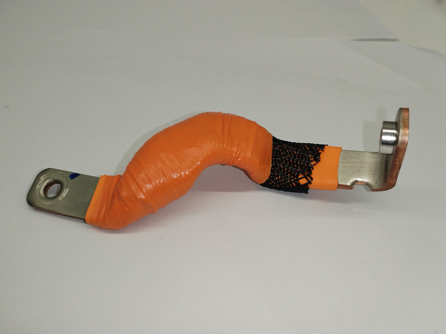 XIAOMI SU7 PRO 12V negative pole connection bank