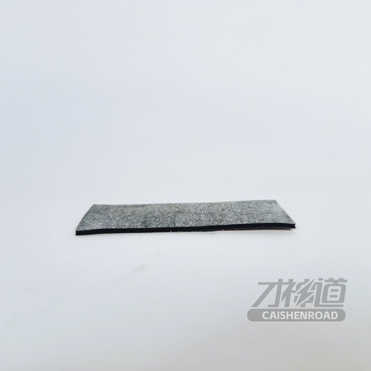 LYNK&CO 08 Large surface foam between battery cells