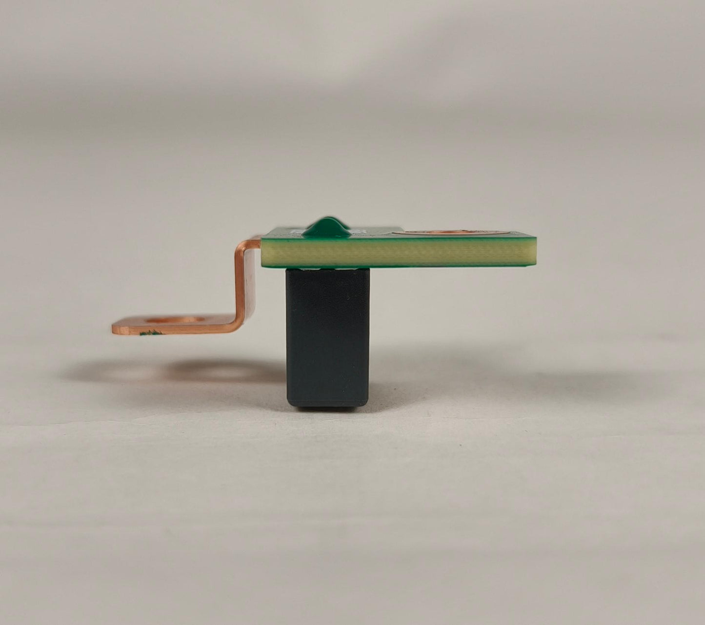 XPENG P7+ Y capacitor 1