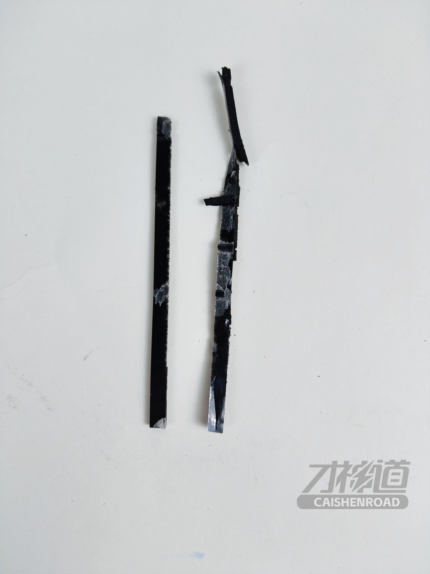 Xiaomi SU7 Standard Edition Foam between cell and upper cover