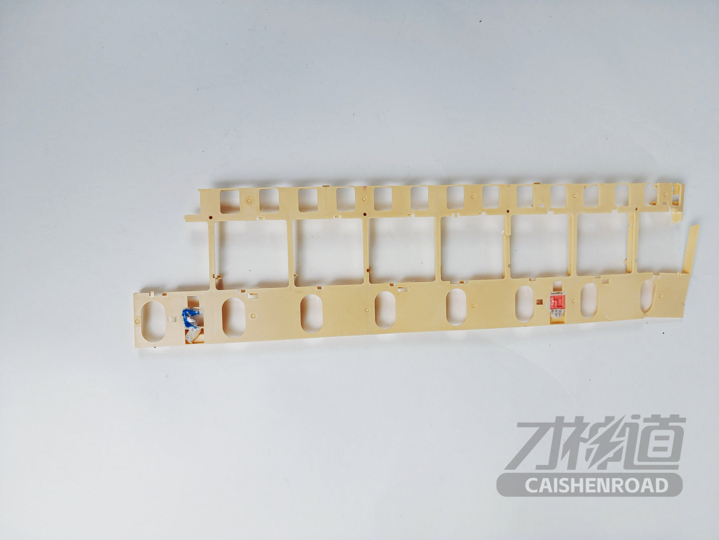 Xiaomi SU7 Standard Edition Cell insulation plastic component