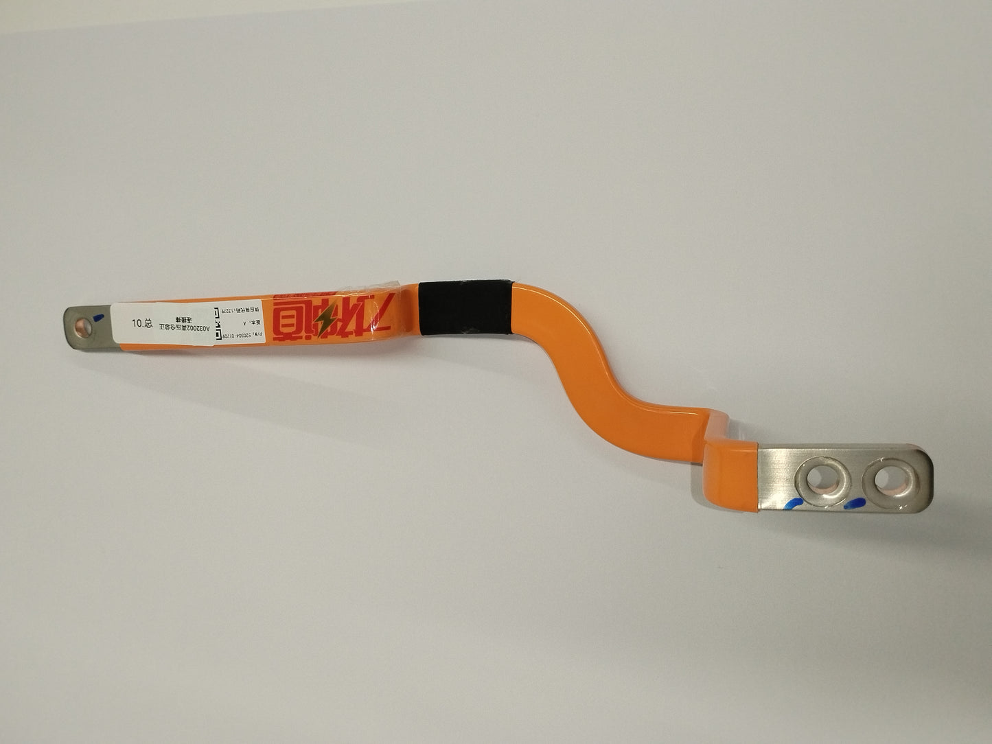 XIAOMI SU7 PRO Connect the DBDU+to the battery pack for positive connection