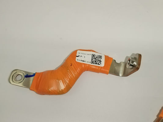 XIAOMI SU7 PRO 12V positive connection bank