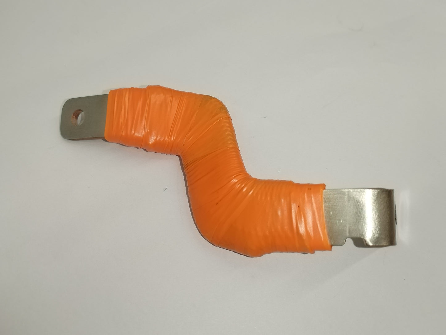 XIAOMI SU7 PRO 12V positive connection bank